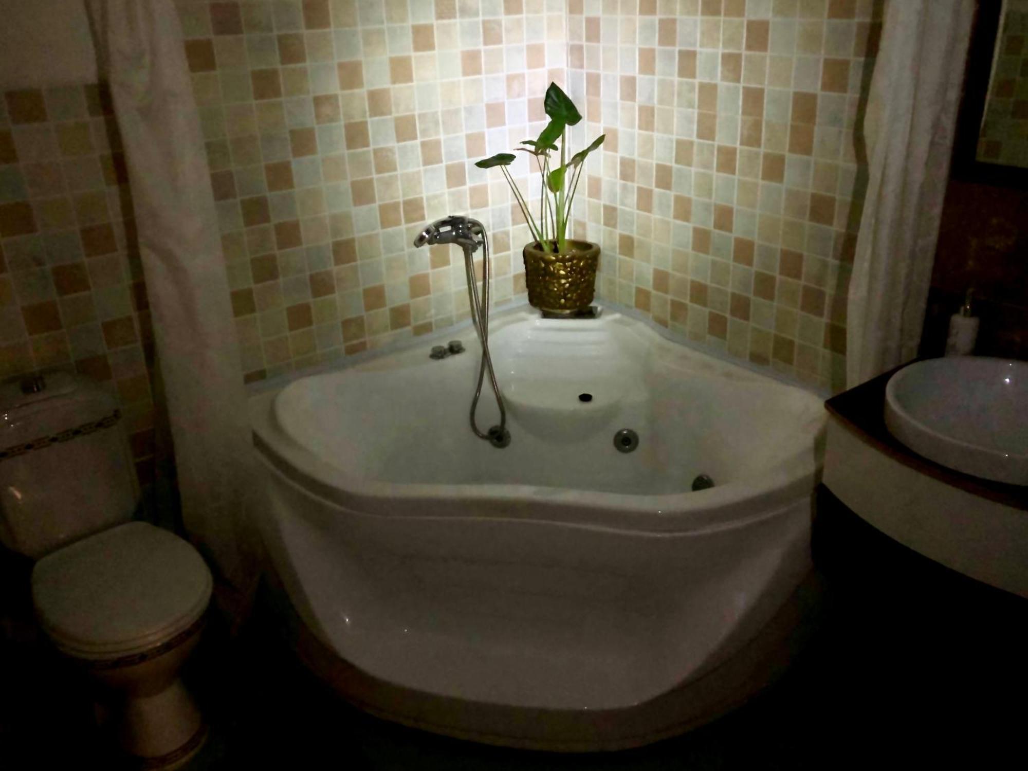 Urban Boutique Hotel Pristina Room photo
